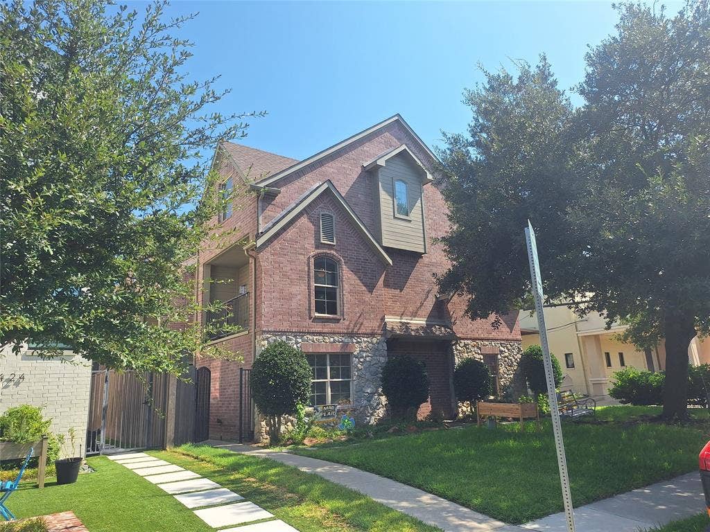3416 Westminster Avenue, #1, University Park, TX 75205 3416 Westminster Avenue, #1, University Park, TX 75205