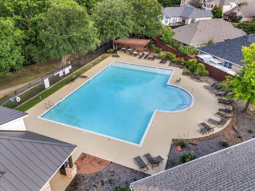 2200 Oklahoma Avenue, Plano, TX 75074 2200 Oklahoma Avenue, Plano, TX 75074