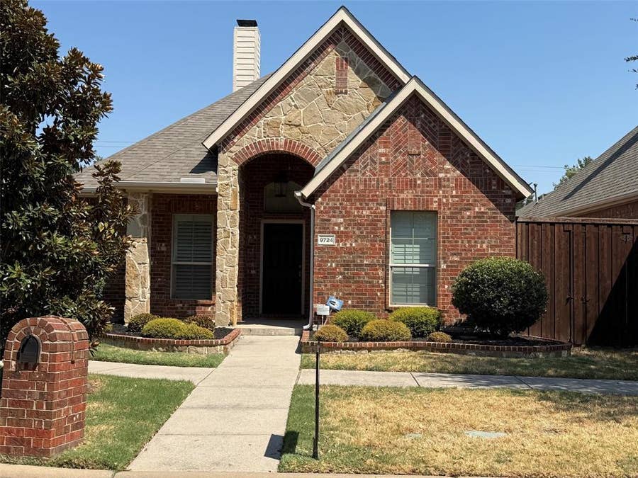 Property photo for 9724 Bell Rock Road, Frisco, TX