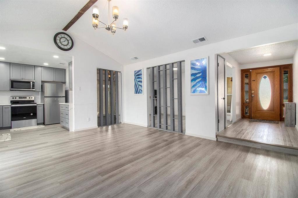 1014 Terrace Trail, Carrollton, TX 75006 1014 Terrace Trail, Carrollton, TX 75006