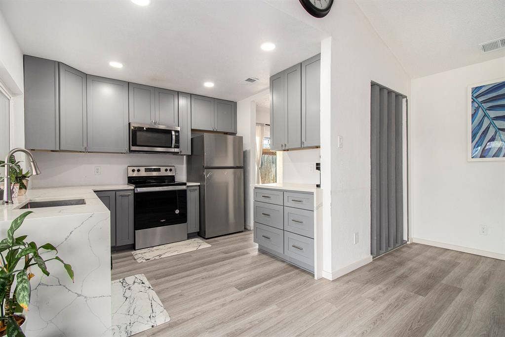 1014 Terrace Trail, Carrollton, TX 75006 1014 Terrace Trail, Carrollton, TX 75006