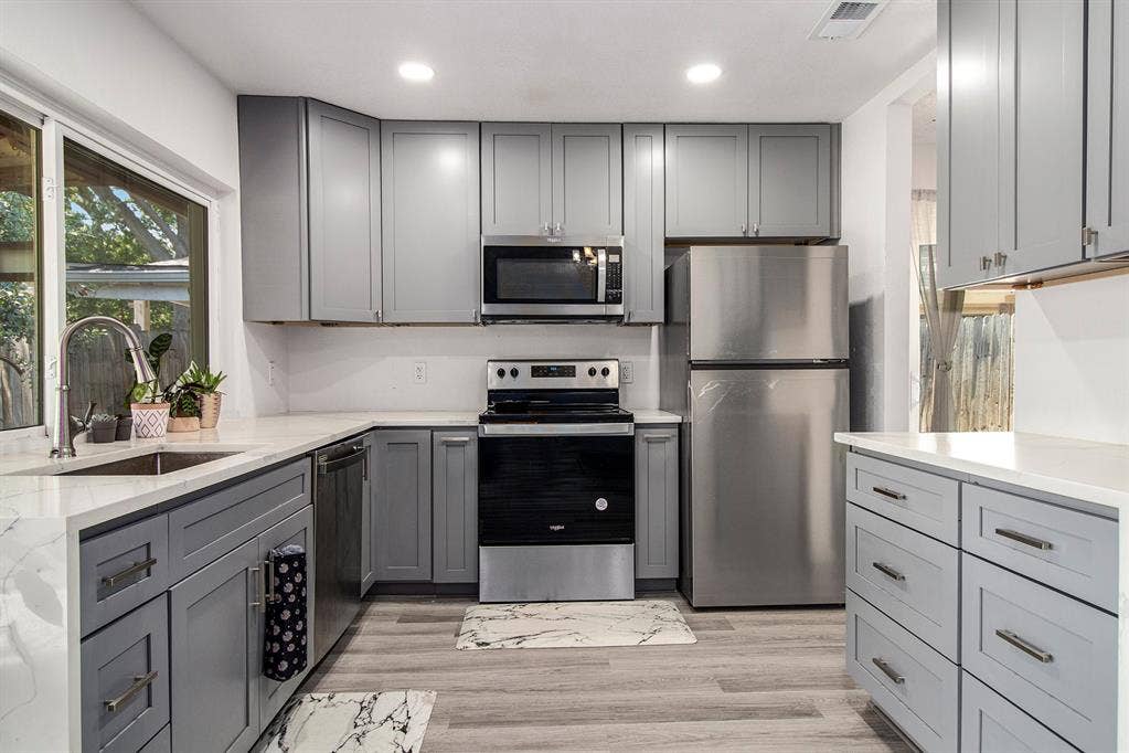 1014 Terrace Trail, Carrollton, TX 75006 1014 Terrace Trail, Carrollton, TX 75006