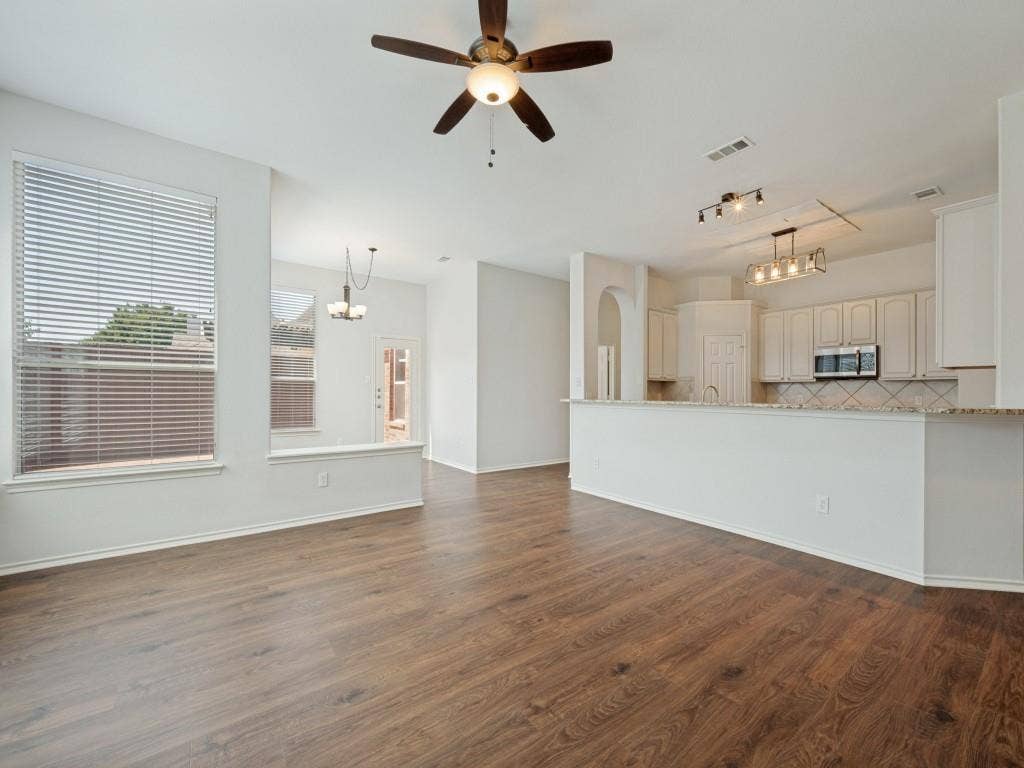 5648 Sims Way, Frisco, TX 75035 5648 Sims Way, Frisco, TX 75035