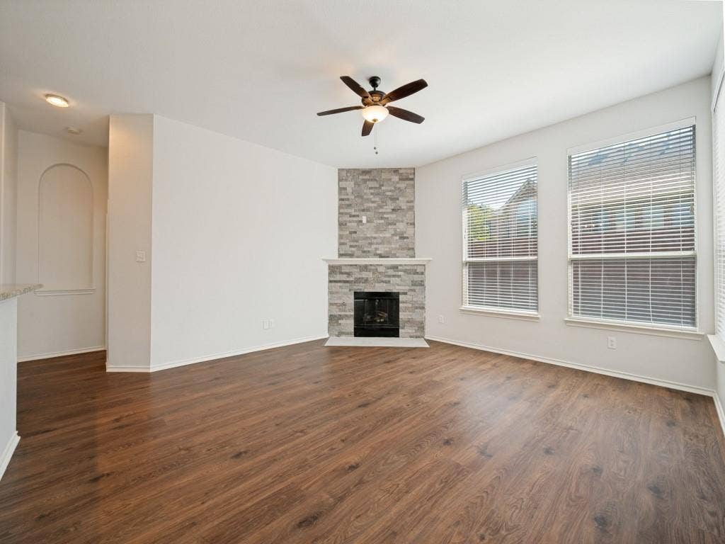 5648 Sims Way, Frisco, TX 75035 5648 Sims Way, Frisco, TX 75035