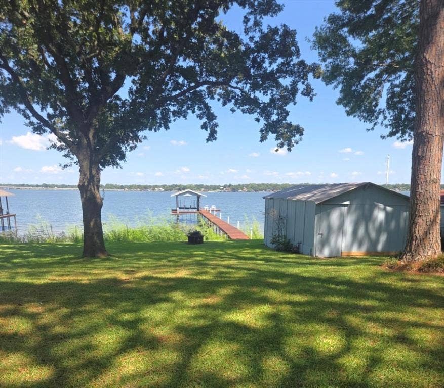 1072 Welch Lane, Gun Barrel City, TX 75156 1072 Welch Lane, Gun Barrel City, TX 75156