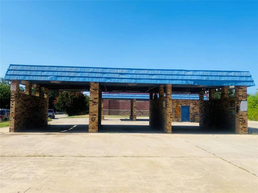 Property photo for 521 Alegre Vista Drive, Denton, TX