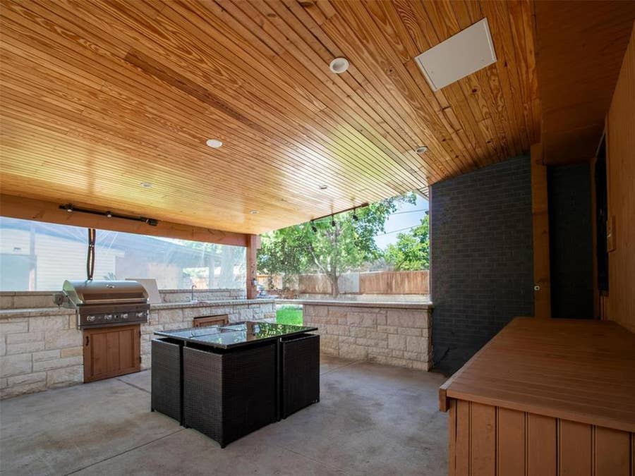 Property photo for 2319 Klondike Drive, Dallas, TX