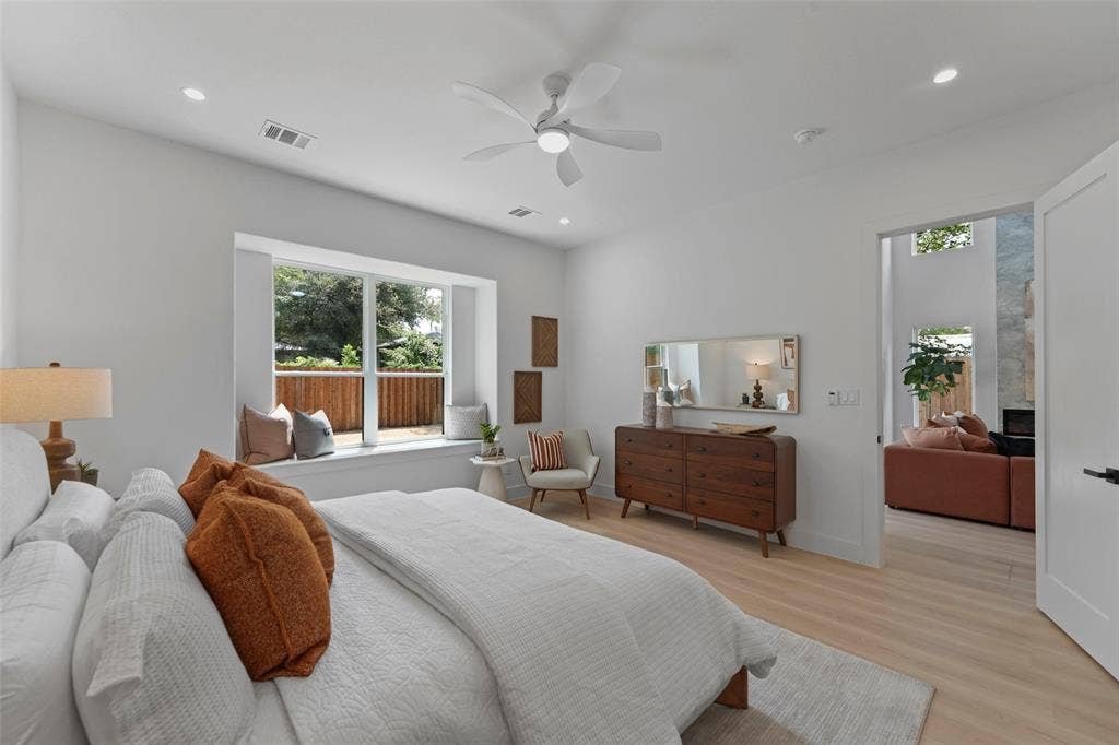 1926 Nomas Street, Dallas, TX 75212 1926 Nomas Street, Dallas, TX 75212