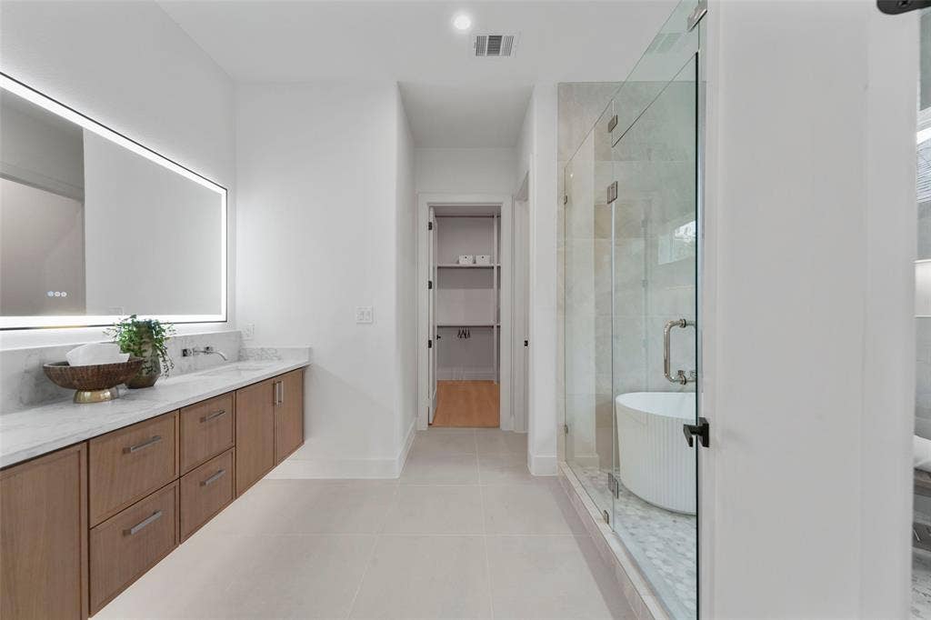 1926 Nomas Street, Dallas, TX 75212 1926 Nomas Street, Dallas, TX 75212