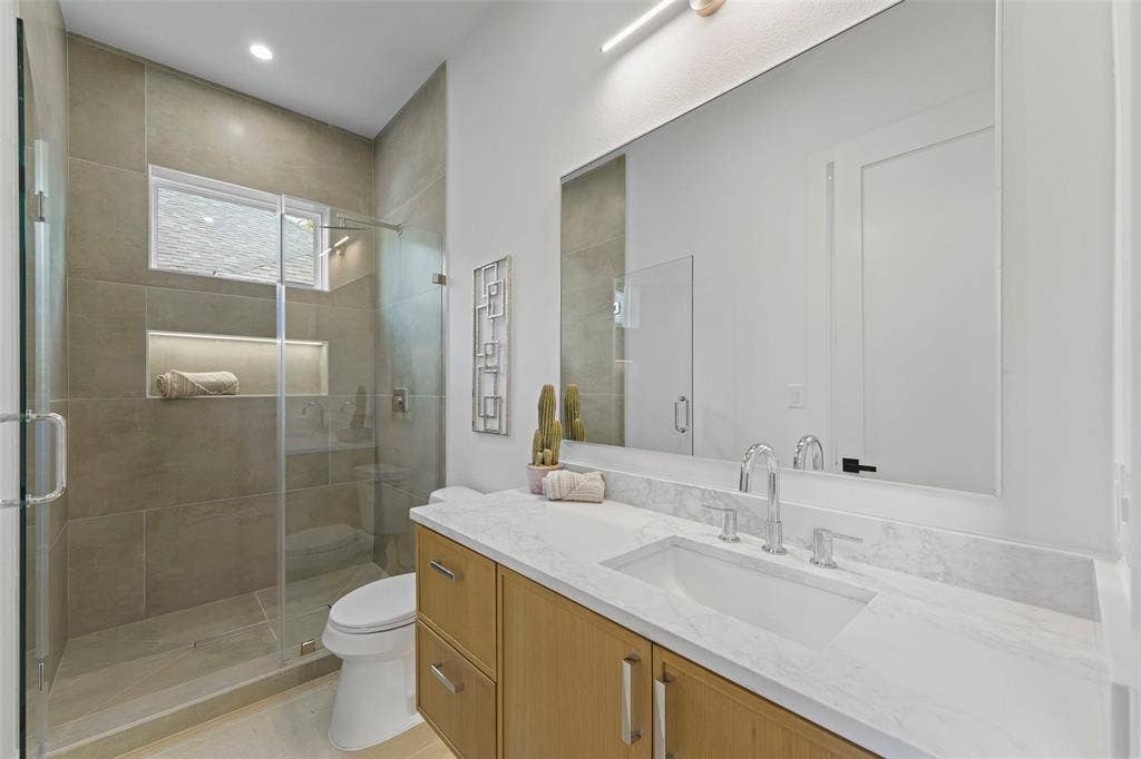 1926 Nomas Street, Dallas, TX 75212 1926 Nomas Street, Dallas, TX 75212
