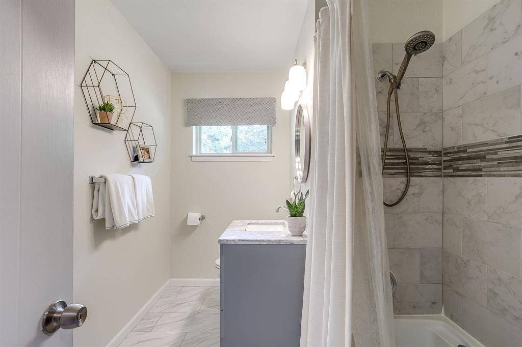 7112 Culver Avenue, Fort Worth, TX 76116 7112 Culver Avenue, Fort Worth, TX 76116