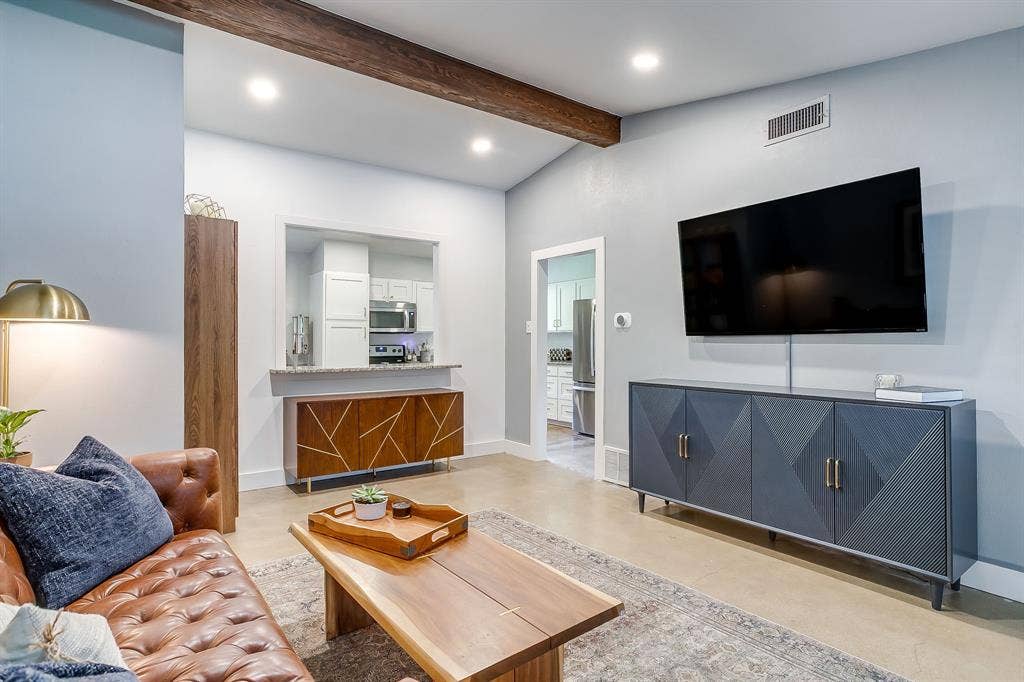 7112 Culver Avenue, Fort Worth, TX 76116 7112 Culver Avenue, Fort Worth, TX 76116