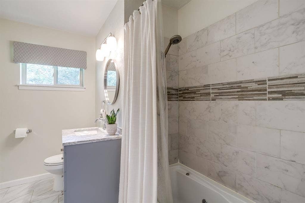 7112 Culver Avenue, Fort Worth, TX 76116 7112 Culver Avenue, Fort Worth, TX 76116
