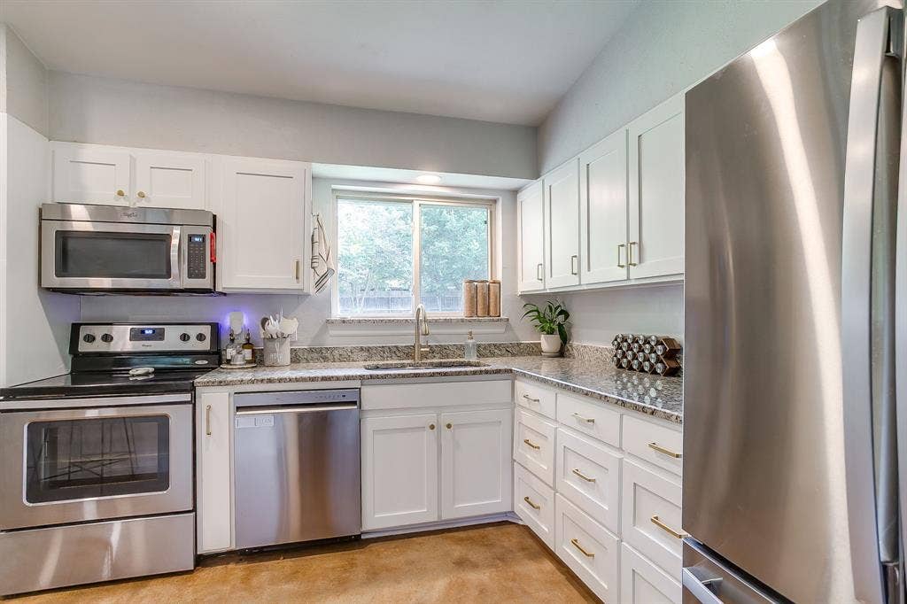 7112 Culver Avenue, Fort Worth, TX 76116 7112 Culver Avenue, Fort Worth, TX 76116