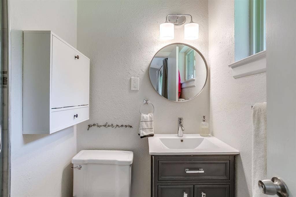 7112 Culver Avenue, Fort Worth, TX 76116 7112 Culver Avenue, Fort Worth, TX 76116