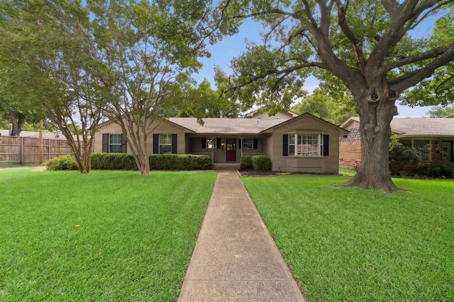 Property photo for 9314 Livenshire Drive, Dallas, TX