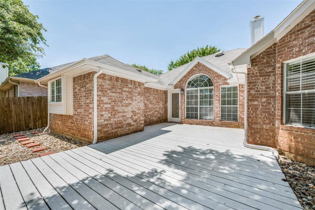 1521 Morrison Drive, Fort Worth, TX 76112