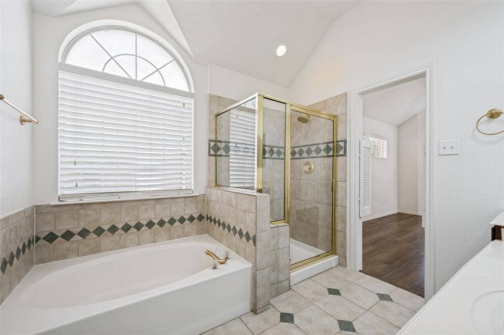 1521 Morrison Drive, Fort Worth, TX 76112