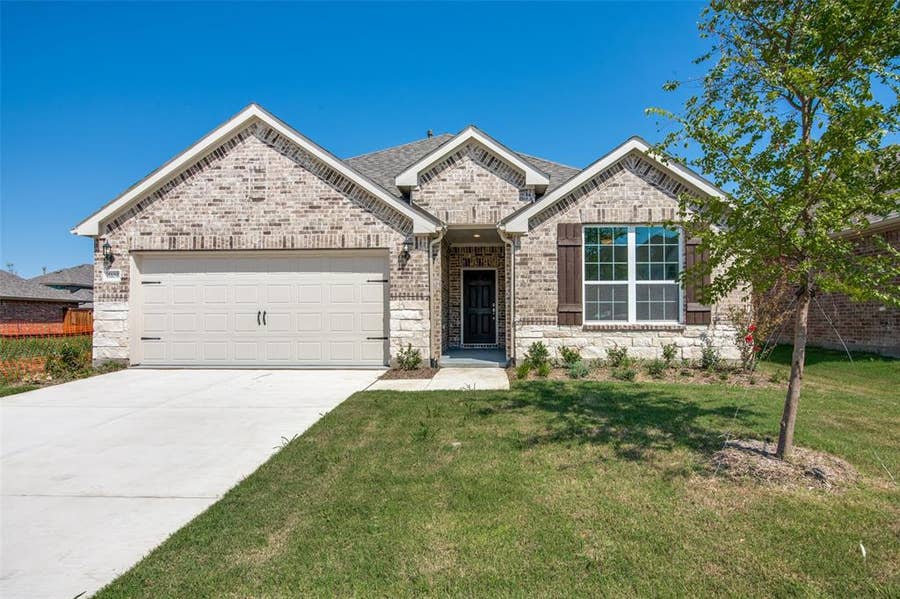 Property photo for 3108 Moldboard Drive, McKinney, TX