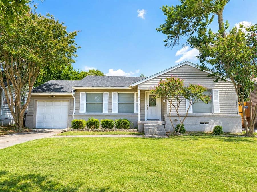 Property photo for 10518 Galena Street, Dallas, TX