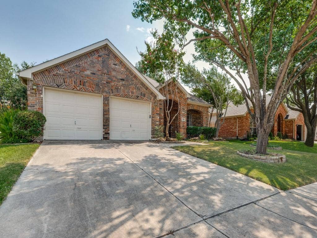 2006 Old York Drive, Keller, TX 76248 2006 Old York Drive, Keller, TX 76248