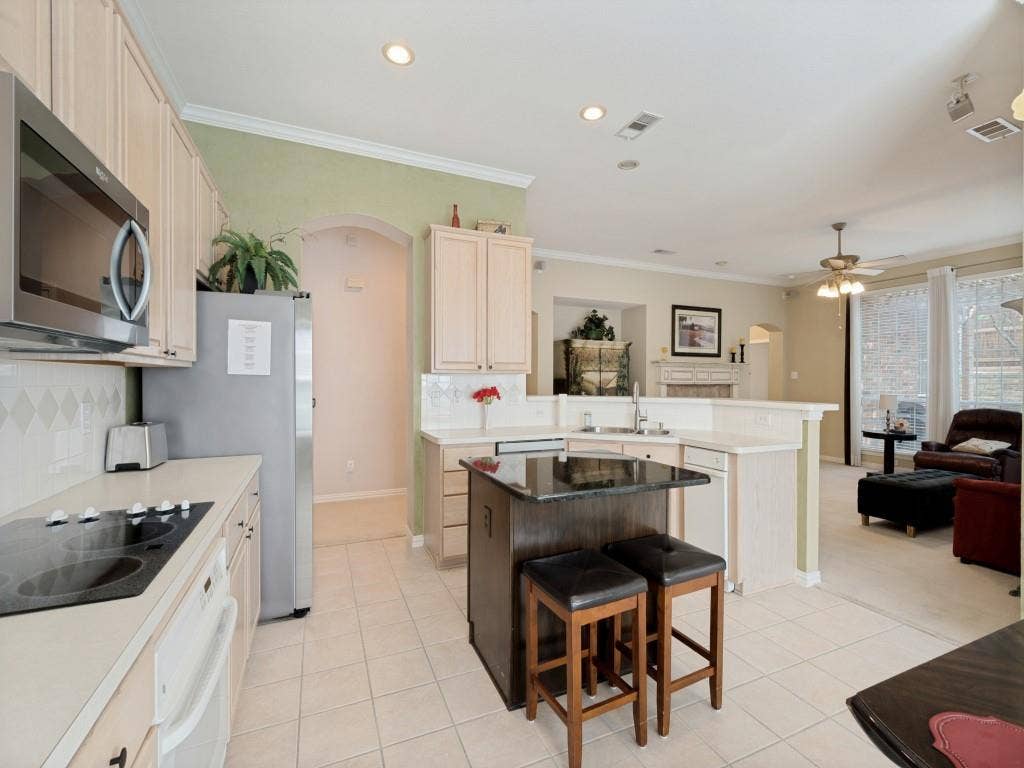 2006 Old York Drive, Keller, TX 76248 2006 Old York Drive, Keller, TX 76248