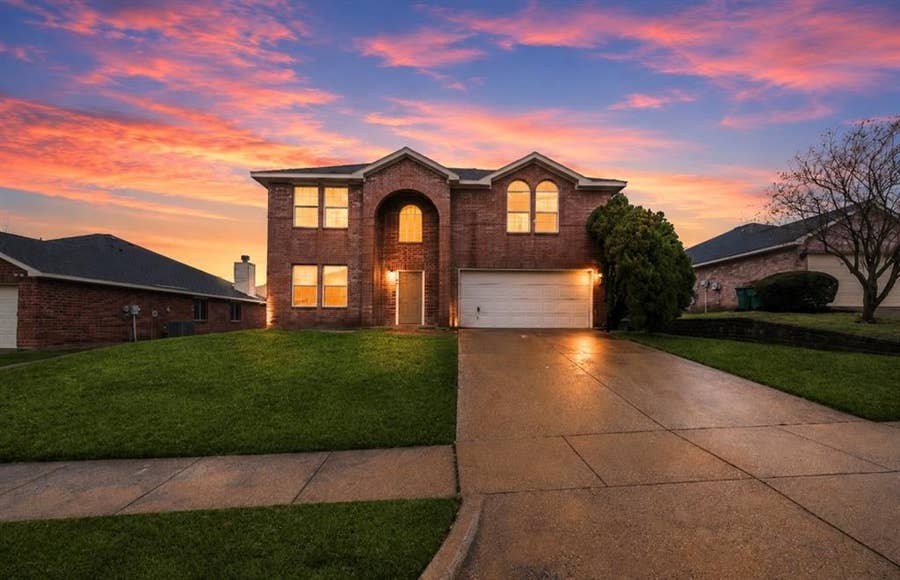Property photo for 1092 Winding Creek, Cedar Hill, TX