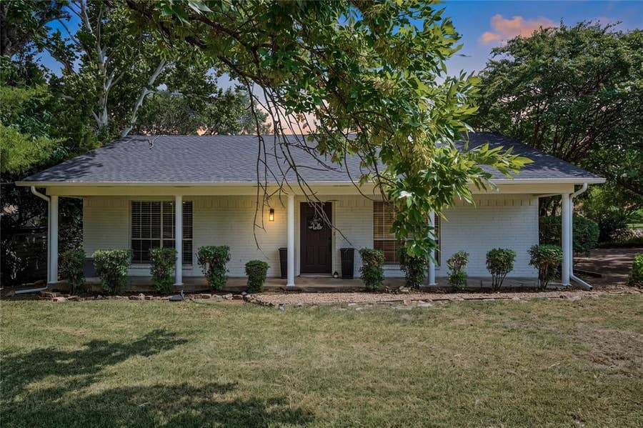 Property photo for 902 Williams Street, Rockwall, TX