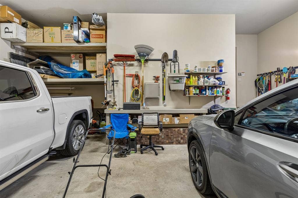 5600 Ridgepass Lane, McKinney, TX 75071 3 car garage