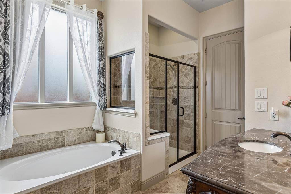 5600 Ridgepass Lane, McKinney, TX 75071 5600 Ridgepass Lane, McKinney, TX 75071