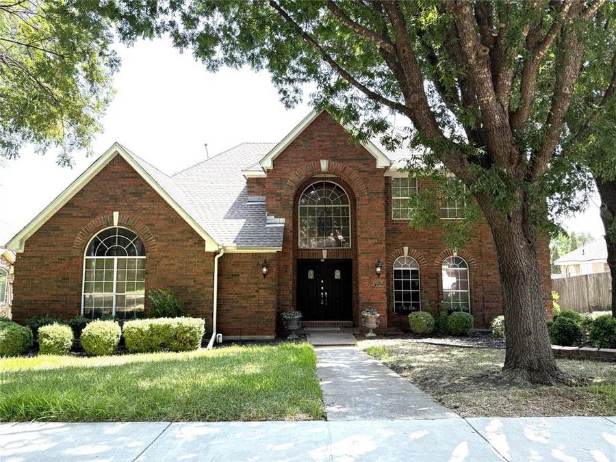 Property photo for 7212 Swallow Branch Lane, Plano, TX