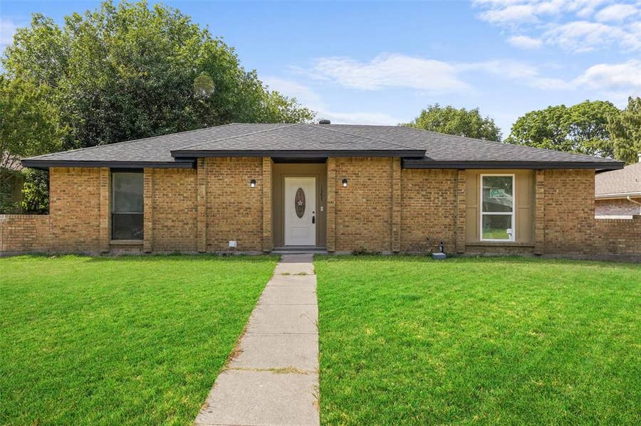 Property photo for 1307 Reesling Drive, Mesquite, TX