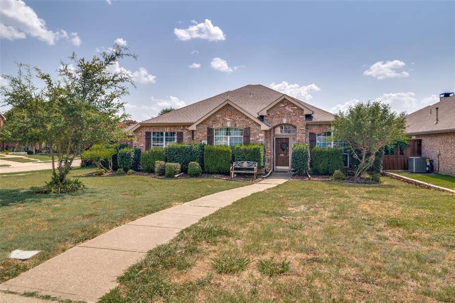 Property photo for 133 Bob White Court, Rockwall, TX