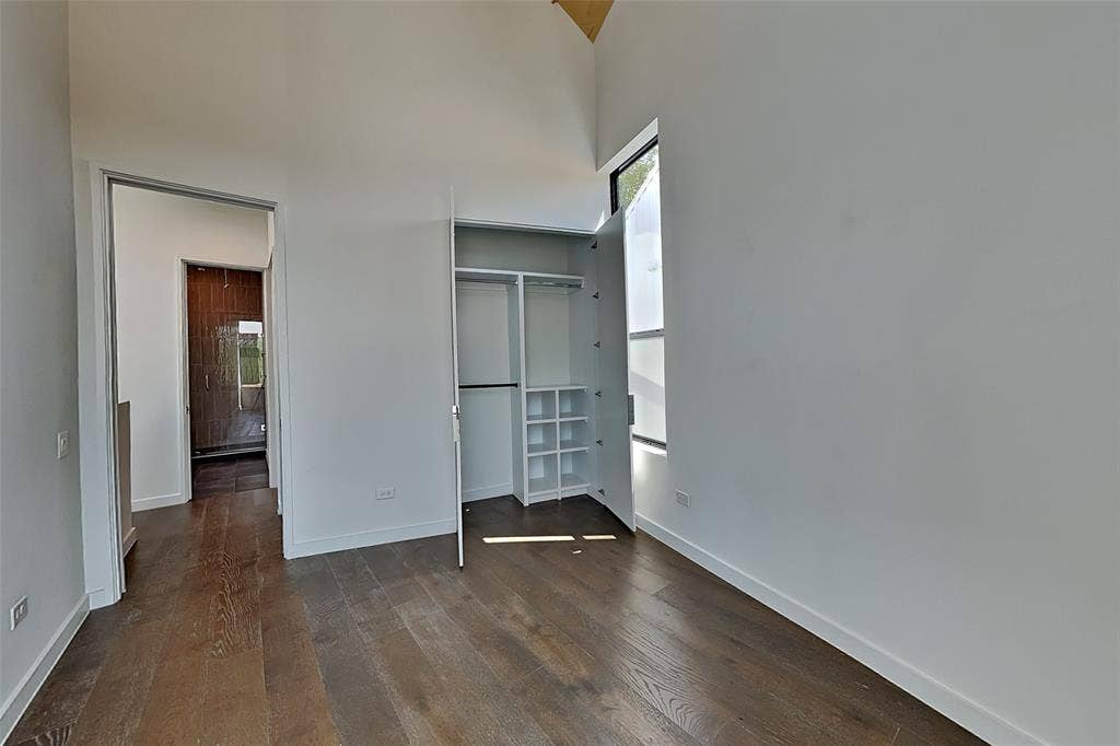 904 Blackland Court, Dallas, TX 75243 904 Blackland Court, Dallas, TX 75243