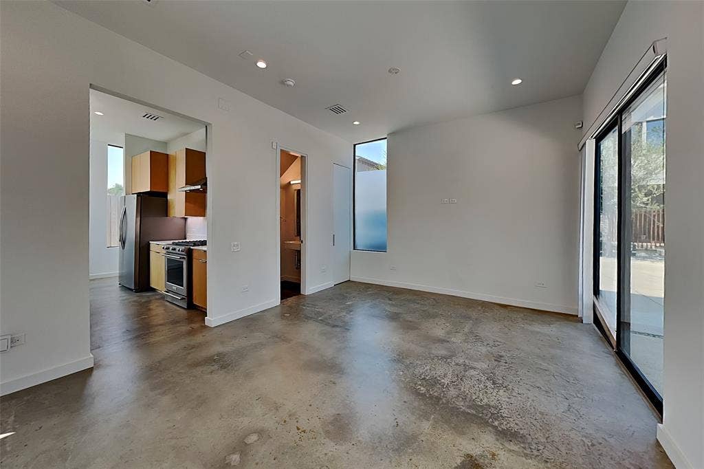904 Blackland Court, Dallas, TX 75243 904 Blackland Court, Dallas, TX 75243