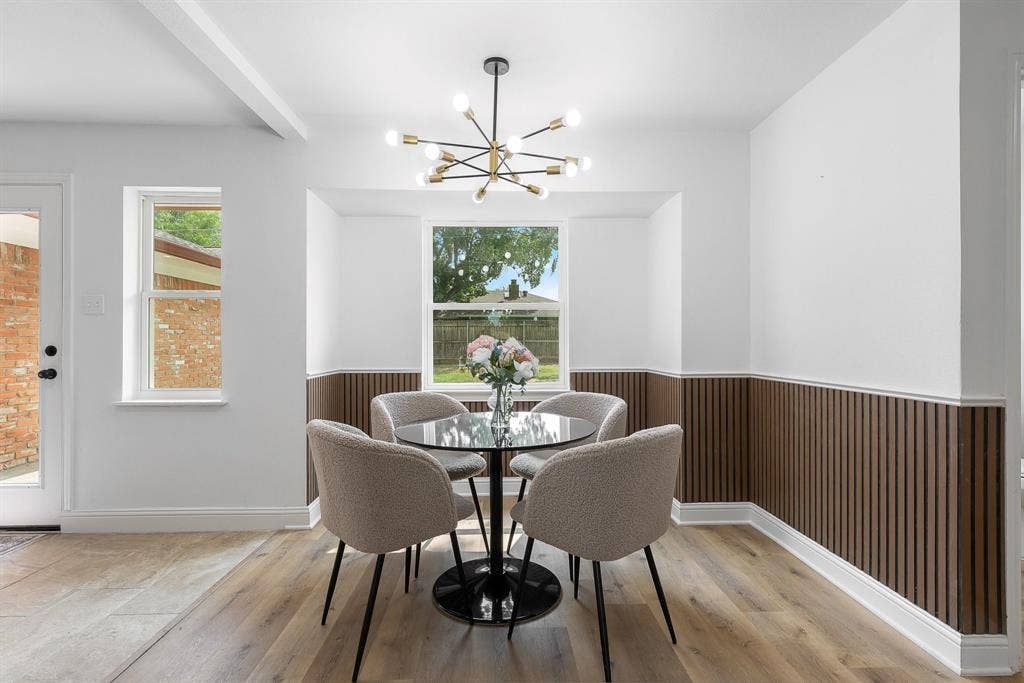 1815 Lakemont Drive, Arlington, TX 76013 1815 Lakemont Drive, Arlington, TX 76013