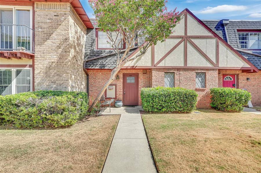 Property photo for 1817 E Grauwyler Road, #158, Irving, TX
