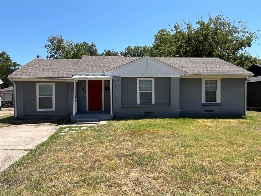 Property photo for 11302 Stallcup Drive, Dallas, TX