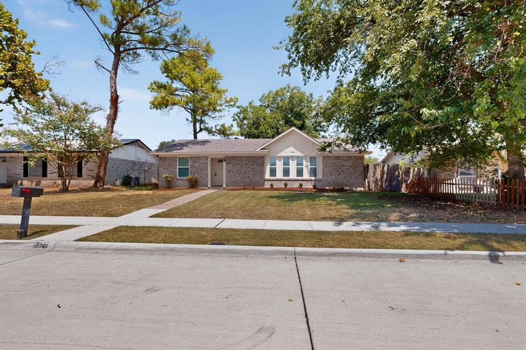 1717 Japonica Lane, Plano, TX 75074 1717 Japonica Lane, Plano, TX 75074