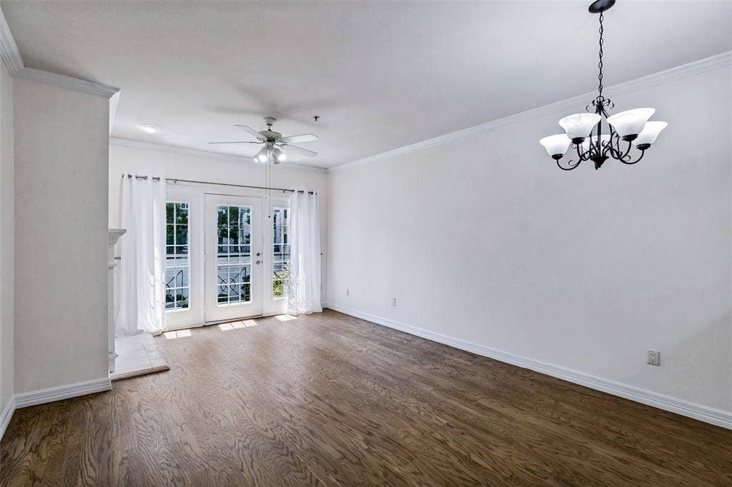 3400 Welborn Street, #318, Dallas, TX 75219 The Wyndemere - 3400 Welborn Street #318 - www.3400welborn318.com