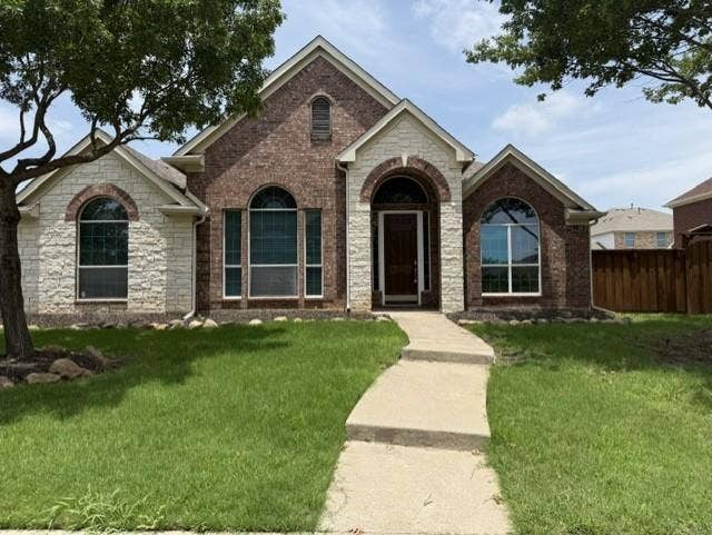 Property photo for 509 S Avalanche Drive, Murphy, TX