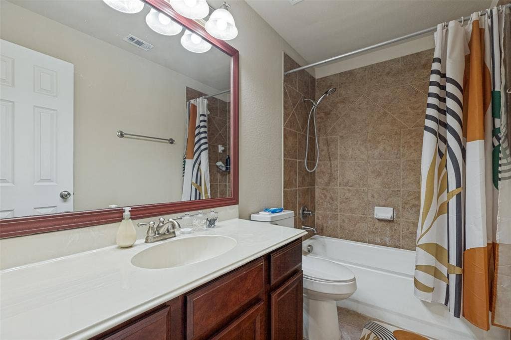 3501 Meridian Drive, McKinney, TX 75070 3501 Meridian Drive, McKinney, TX 75070