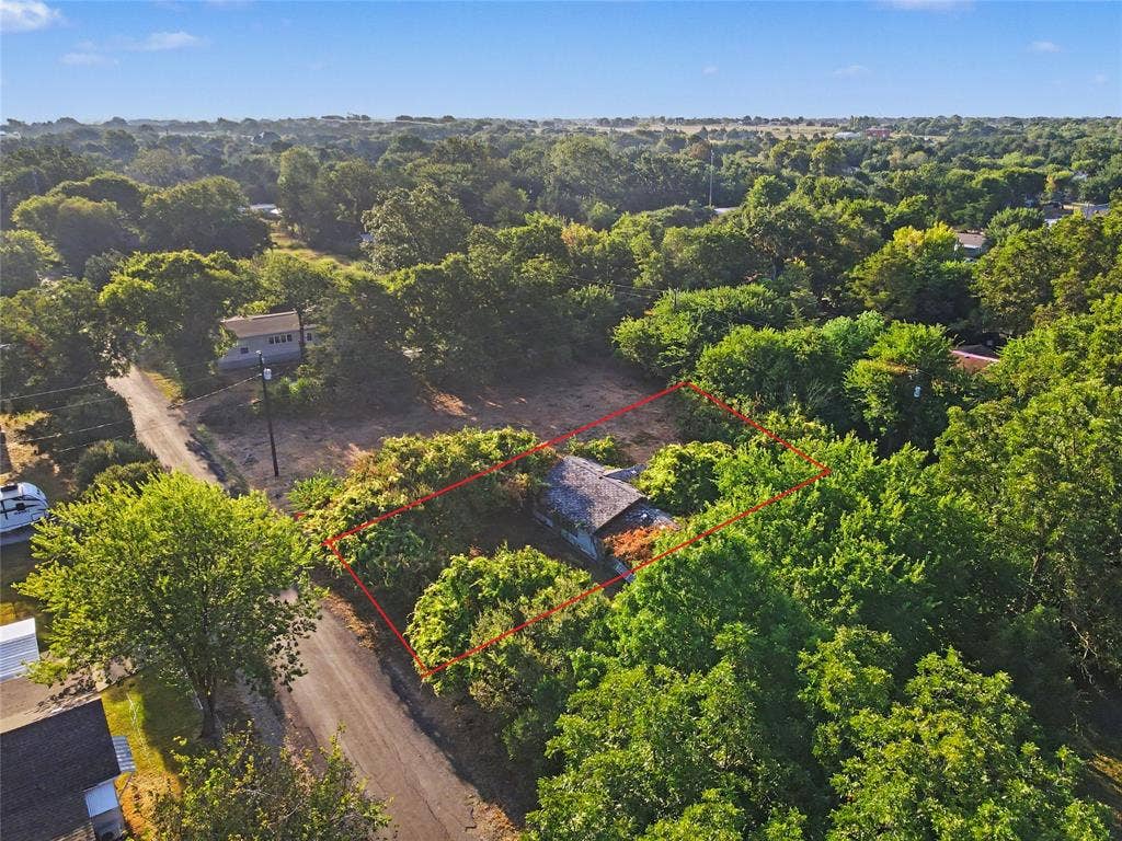 000 County Road 930, Nevada, TX 75173 all outlines of property are approximate