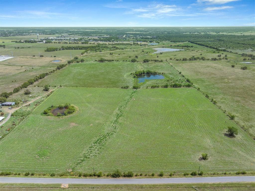 5030 N Fm 148, Crandall, TX 75114 5030 N Fm 148, Crandall, TX 75114