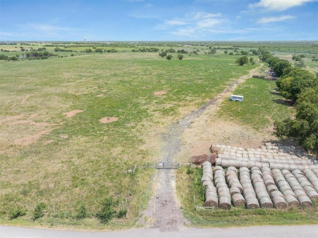 5030 N Fm 148, Crandall, TX 75114 5030 N Fm 148, Crandall, TX 75114