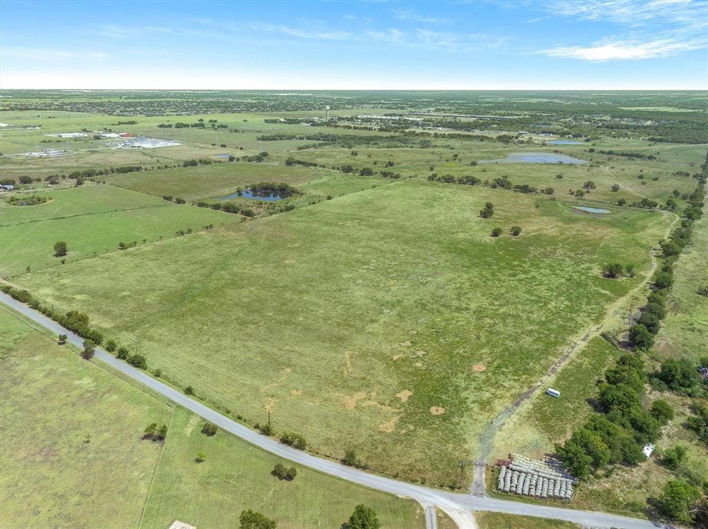 5030 N Fm 148, Crandall, TX 75114 5030 N Fm 148, Crandall, TX 75114
