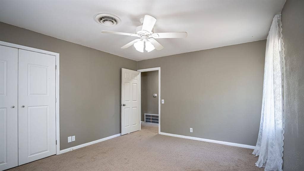1110 Penrod Street, Granbury, TX 76048 1110 Penrod Street, Granbury, TX 76048