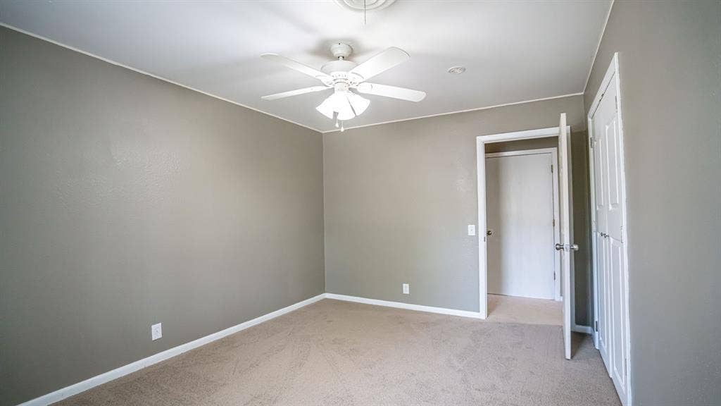 1110 Penrod Street, Granbury, TX 76048 1110 Penrod Street, Granbury, TX 76048