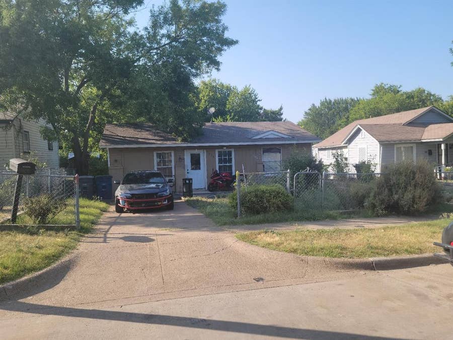 Property photo for 1519 Presidio Avenue, Dallas, TX