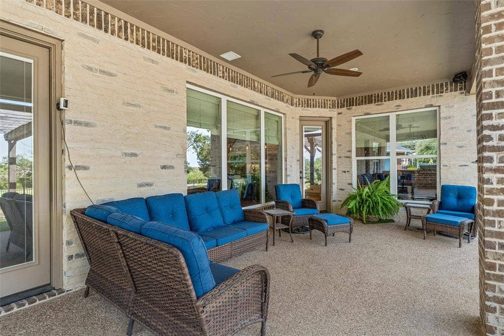 8305 Jonquil Drive, Waco, TX 76708 8305 Jonquil Drive, Waco, TX 76708